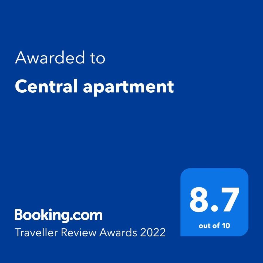 Central Apartment พริสตีนา ภายนอก รูปภาพ